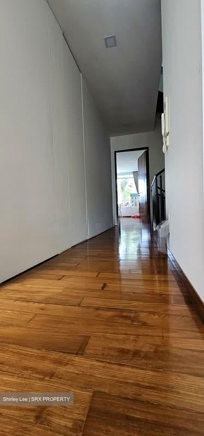 Harbourfront Avenue (D4), Terrace #552016381